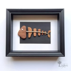 Cuadro de decoración para el hogar hecho con piedras hecho a mano en Barcelona con guijarros ladrillos del mar madera de deriva espina de pescado UdanasArt