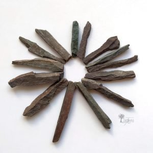 fotografía hecha en Barcelona con piedras de montaña La flor del Sol UdanasArt