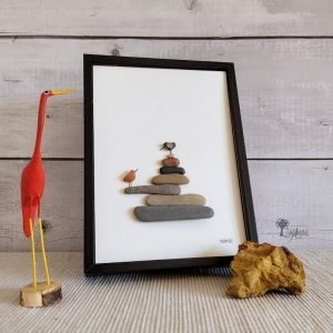 Decoración hogar Cuadro con piedras Nuestro equilibrio hecho a mano en Barcelona con piedras y guijarros Pieza única UdanasArt